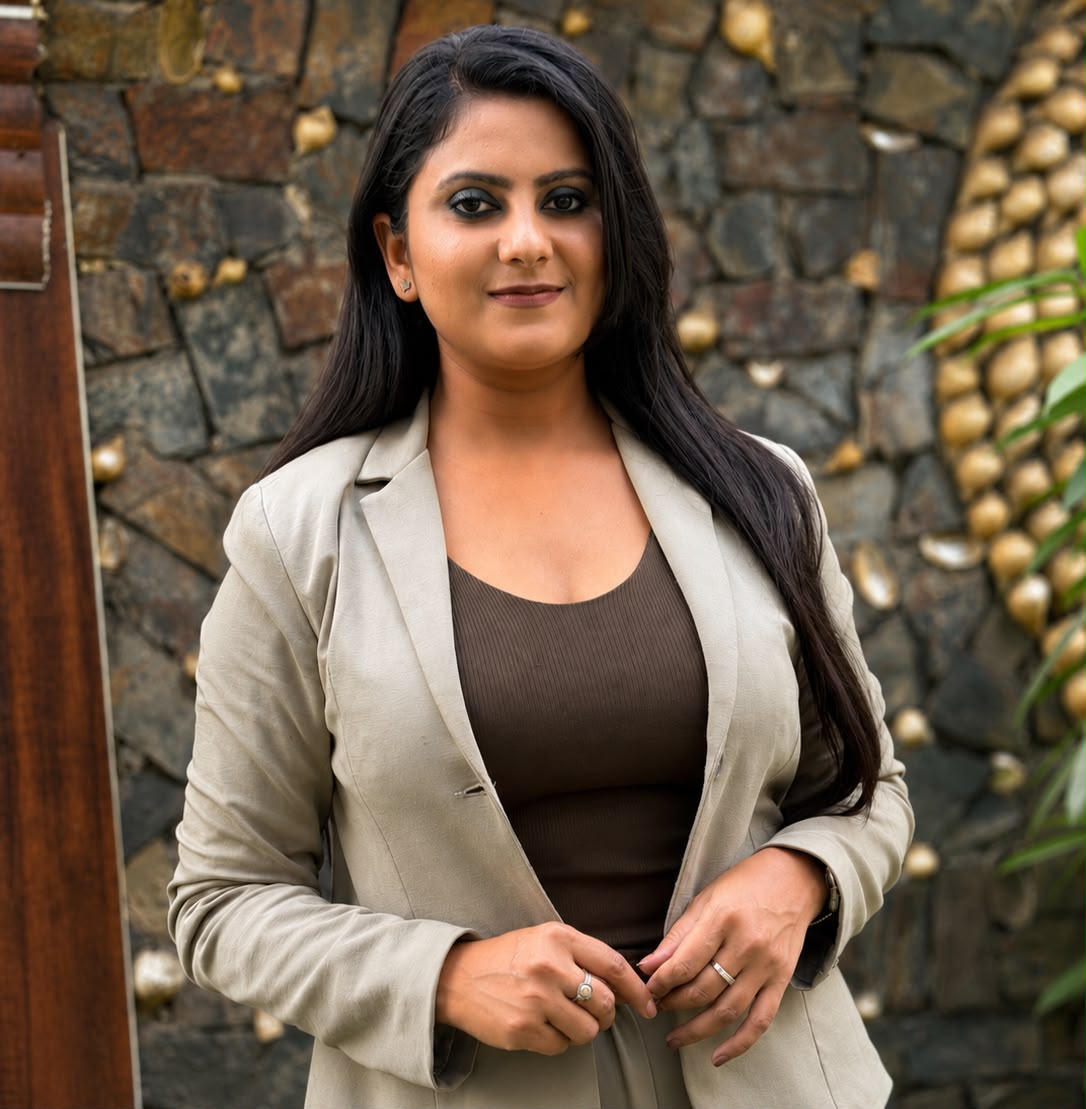 Divya Pandey